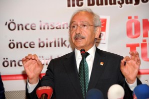 KILICDAROGLU, ZONGULDAK'TA SIVIL TOPLUM ORGUTLERININ TEMSILCILERINE HITABEN KONUSTU. FOTO-GURKAY GUNDOGAN-ZONGULDAK-DHA