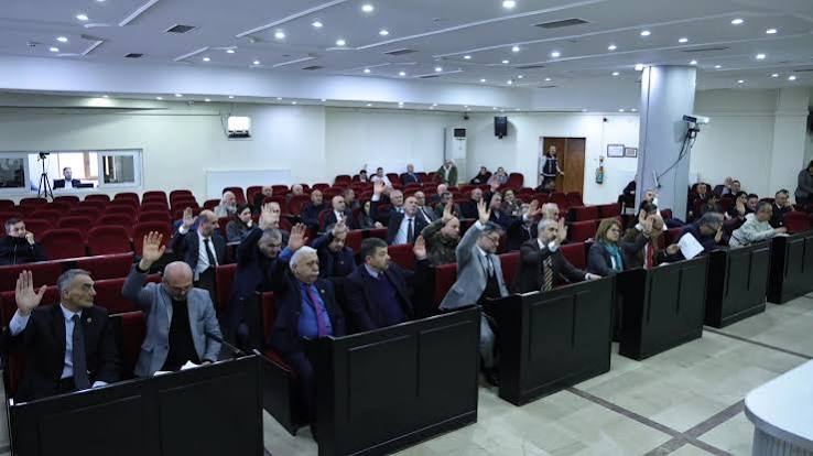 AKP Meclis Grubundan Bütçe Öncesi Sert Çıkış: “Yeni Zam İstemiyoruz, Faturayı Vatandaşa Kesmeyin”